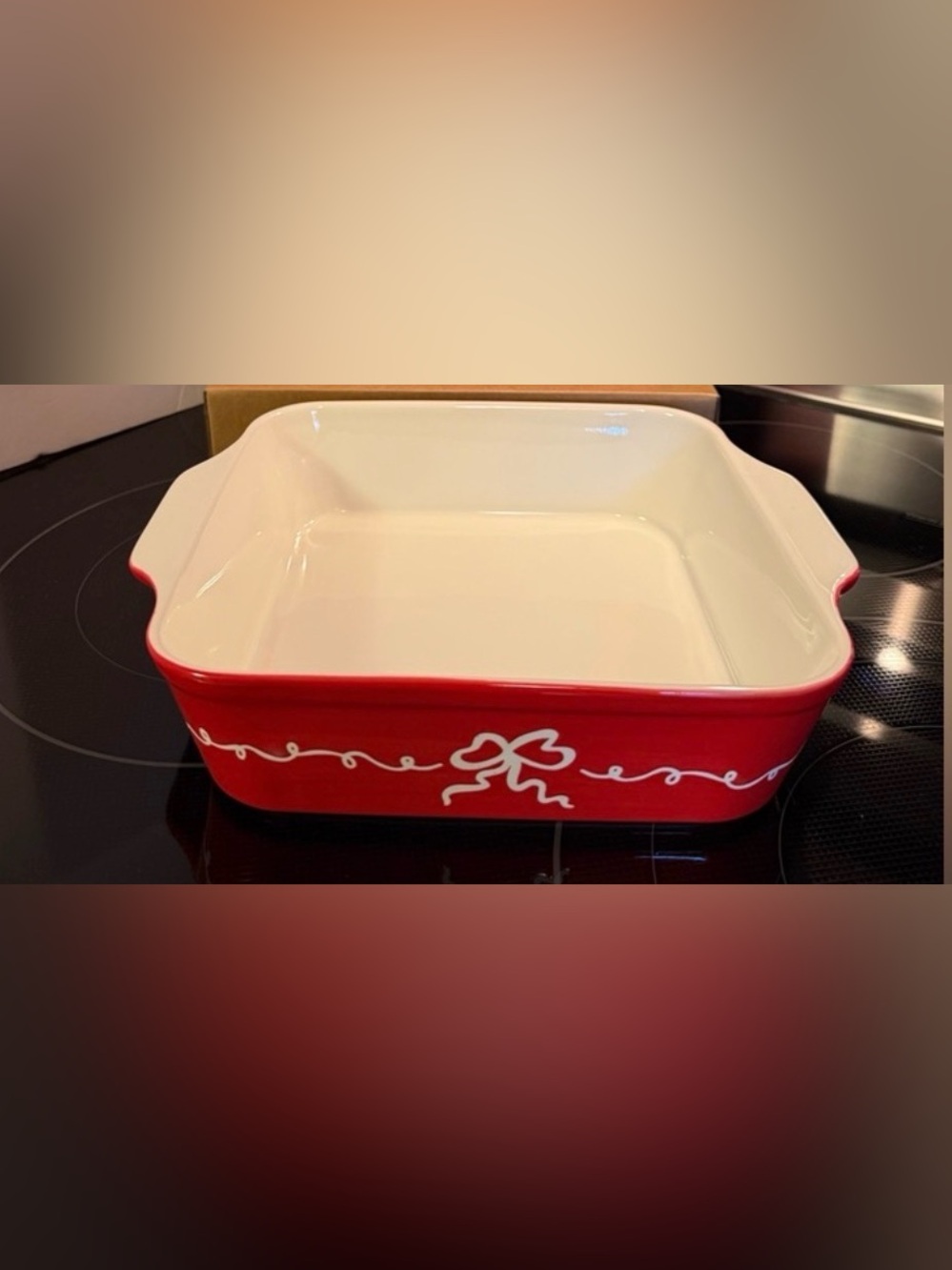 Round House Red Ceramic Baking Dish W/Bow Motif 64 Oz Capacity - New In Box